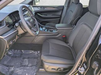 New 2026 Jeep Grand Cherokee Laredo X video 4