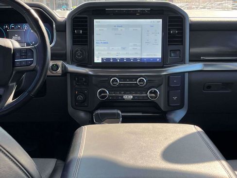 Used 2022 Ford F150 Lariat w/ Equipment Group 502A High AWD/4WD image 3