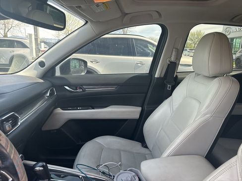 Used 2018 MAZDA CX-5 Grand Touring w/ Premium Package image 3