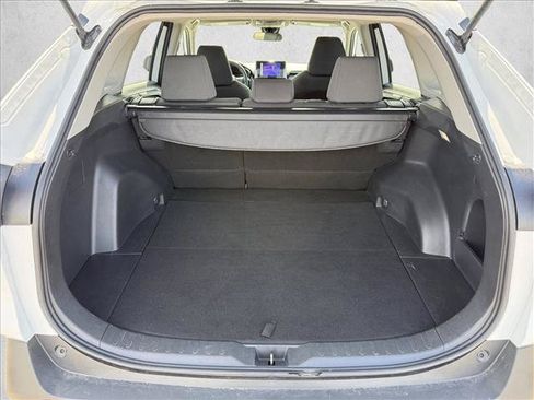 Used 2025 Toyota RAV4 XLE FWD image 7