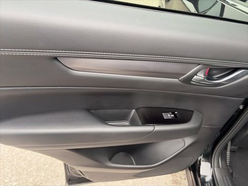 Used 2024 MAZDA CX-5 AWD 2.5 S w/ Preferred Package image 12