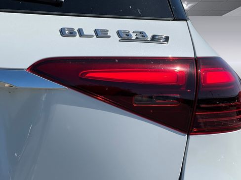New 2025 Mercedes-Benz GLE 63 AMG S image 12