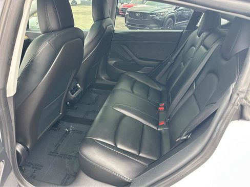 Used 2020 Tesla Model 3 Standard Range Plus image 10