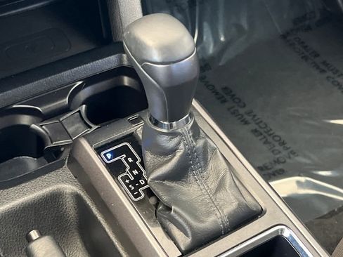 Certified 2018 Toyota Tacoma TRD Sport RWD image 21