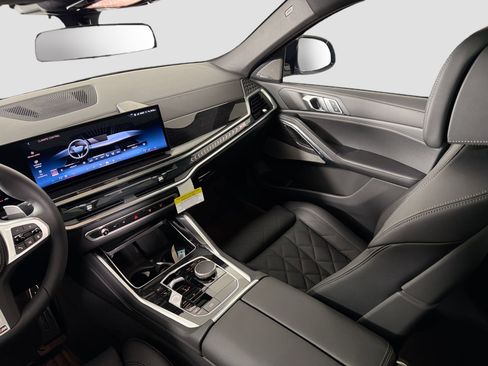 New 2026 BMW X6 xDrive40i w/ Climate Comfort Package image 23