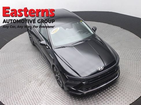 Used 2024 Hyundai Sonata SEL FWD image 3