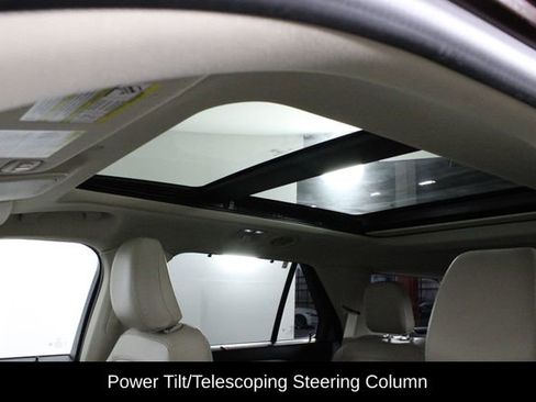 Used 2022 Ford Explorer Limited w/ Equipment Group 301A image 8