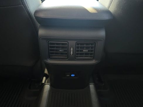 Used 2022 Toyota RAV4 XLE w/ XLE Grade Weather Package FWD image 20