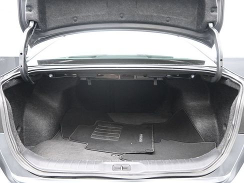 Used 2025 Nissan Altima 2.5 SV FWD image 25