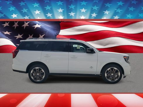 New 2026 Ford Expedition King Ranch AWD/4WD image 1