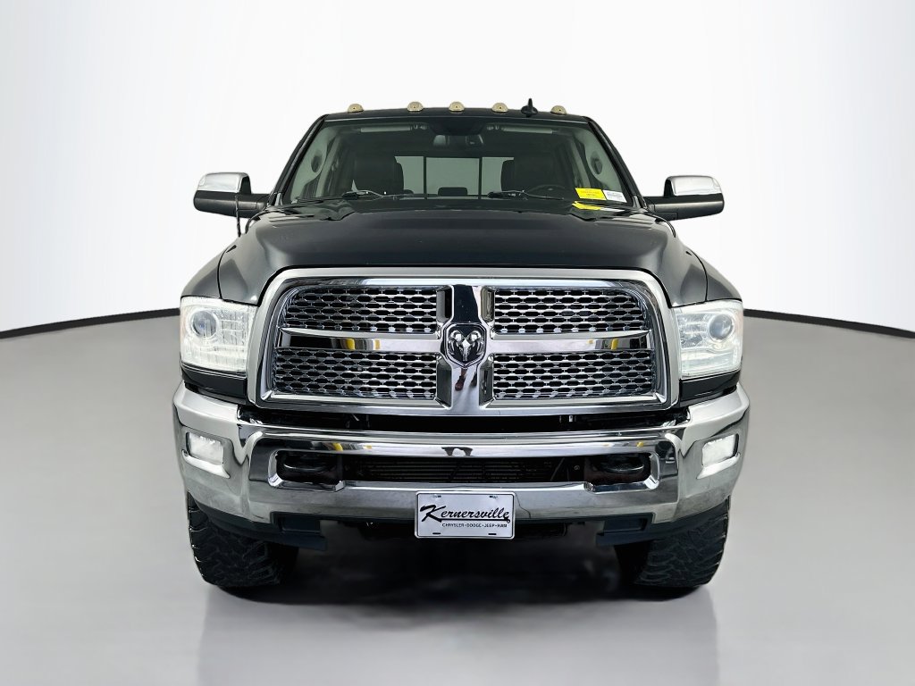 Used 2014 RAM 3500 Laramie AWD/4WD image 2