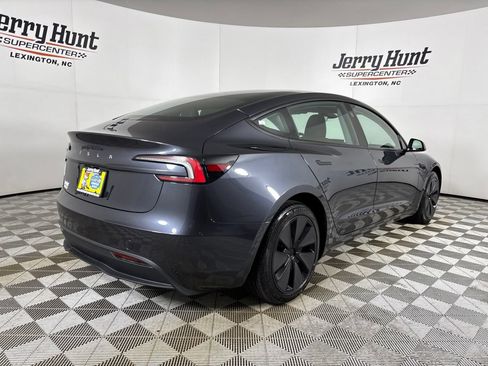Used 2025 Tesla Model 3 Long Range RWD image 4