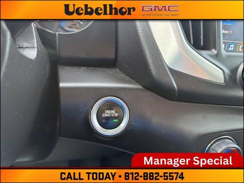 Used 2021 GMC Terrain SLT AWD/4WD image 24