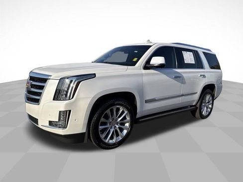 Certified 2019 Cadillac Escalade Premium Luxury RWD image 1