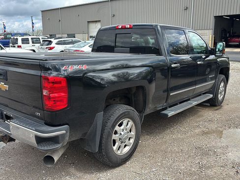 Used 2015 Chevrolet Silverado 2500 LTZ w/ Duramax Plus Package AWD/4WD image 5