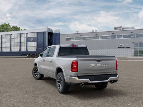 New 2026 RAM 1500 Laramie AWD/4WD image 4