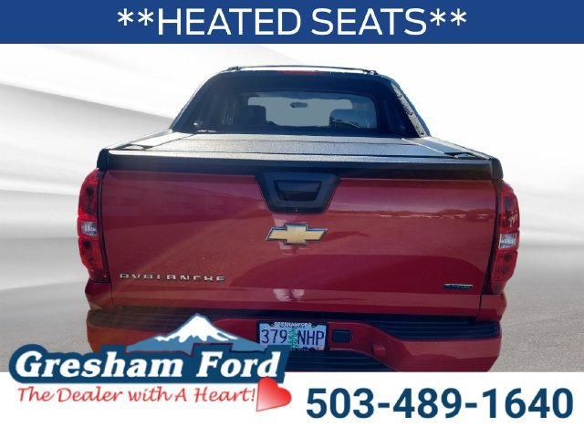 Used 2011 Chevrolet Avalanche LT w/ Luxury Package AWD/4WD image 5