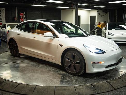 Used 2018 Tesla Model 3 Long Range image 5
