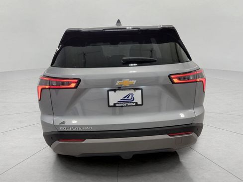 Used 2025 Chevrolet Equinox LT AWD/4WD image 24