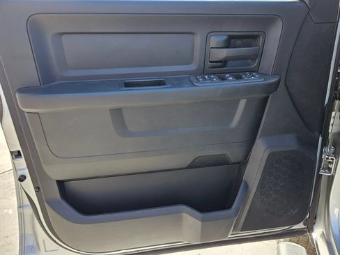 New 2026 RAM 2500 Tradesman AWD/4WD image 15