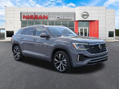 Used 2025 Volkswagen Atlas Cross Sport SEL Premium R-Line