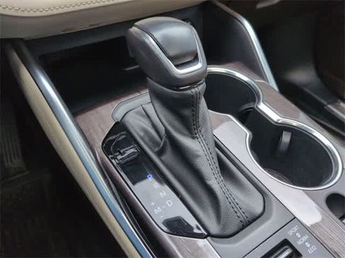 Used 2021 Toyota Highlander Limited image 34