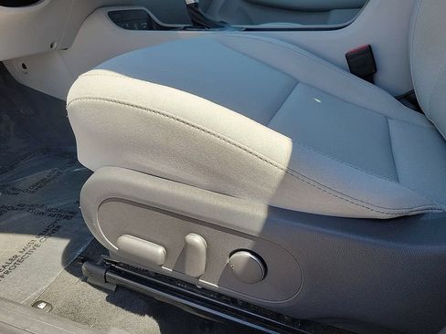 Used 2024 Hyundai Kona SEL FWD image 12