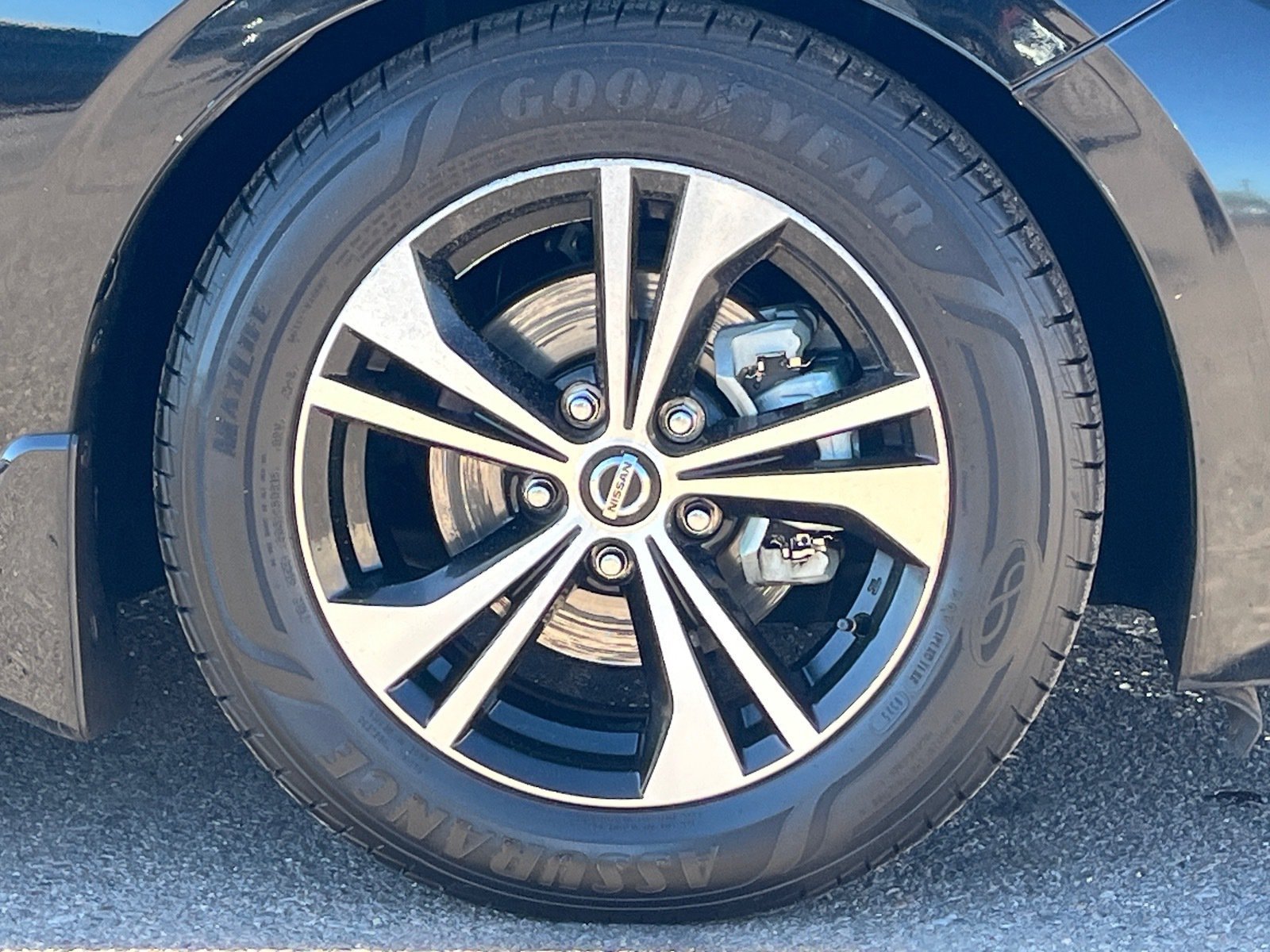 Used 2021 Nissan Sentra SV FWD image 8