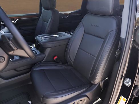 Used 2022 GMC Sierra 1500 Denali image 7