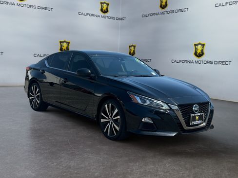 Used 2021 Nissan Altima 2.5 SR FWD image 7