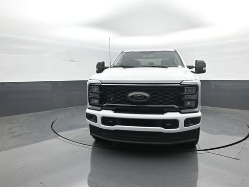 New 2026 Ford F250 Lariat w/ Black Appearance Package AWD/4WD image 3