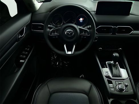 New 2025 MAZDA CX-5 AWD 2.5 S w/ Preferred Package image 2