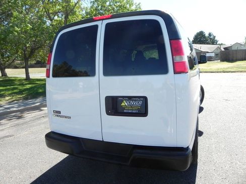 Used 2017 Chevrolet Express 2500 LS image 7