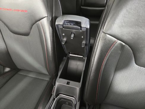 Used 2025 Jeep Compass Trailhawk w/ Sun & Sound Group image 28