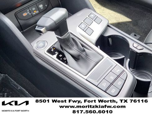New 2026 Kia Sportage EX FWD image 15