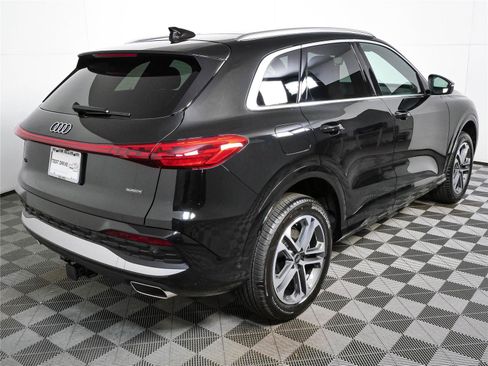 New 2026 Audi Q5 Premium AWD/4WD image 3