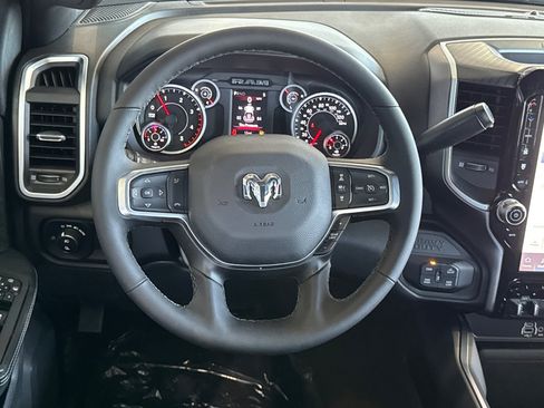 New 2026 RAM 2500 Big Horn AWD/4WD image 13