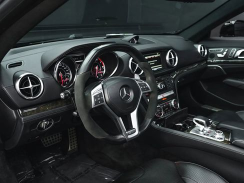 Used 2015 Mercedes-Benz SL 63 AMG image 53