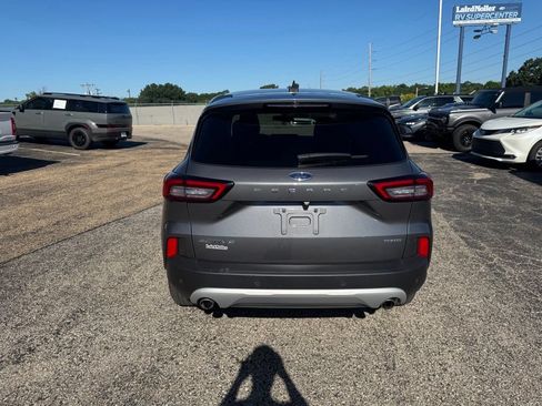 Used 2024 Ford Escape Active w/ Tech Pack #2 AWD/4WD image 6
