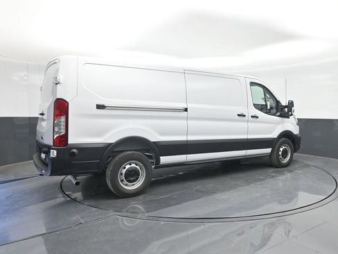 New 2025 Ford Transit 250 Low Roof image 15