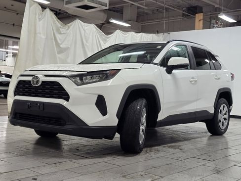 Certified 2021 Toyota RAV4 LE image 10