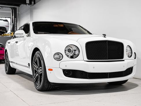 Used 2012 Bentley Mulsanne image 50
