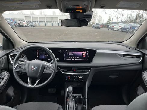 Used 2025 Buick Encore GX Preferred image 32
