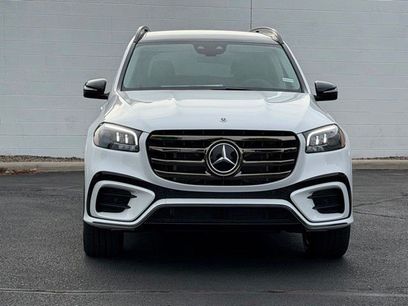 New 2026 Mercedes-Benz GLS 450 4MATIC