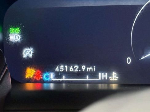 Certified 2023 Lincoln Nautilus Reserve w/ Equipment Group 201A image 23