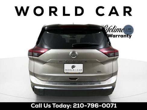 Used 2024 Nissan Rogue SL w/ SL Premium Package FWD image 14