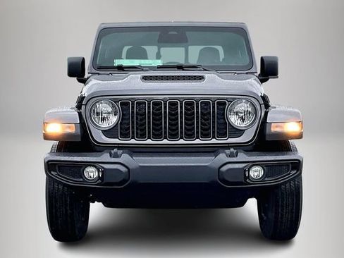 New 2026 Jeep Gladiator Sport AWD/4WD image 2