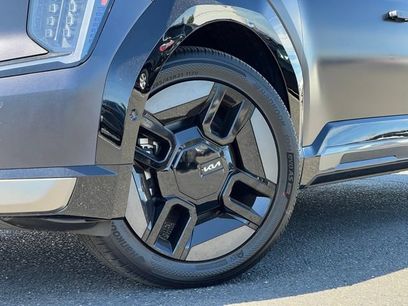 New 2026 Kia EV9 GT-Line