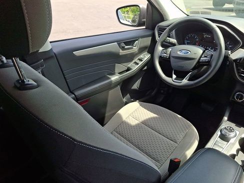 Certified 2022 Ford Escape SE w/ Convenience Package AWD/4WD image 17