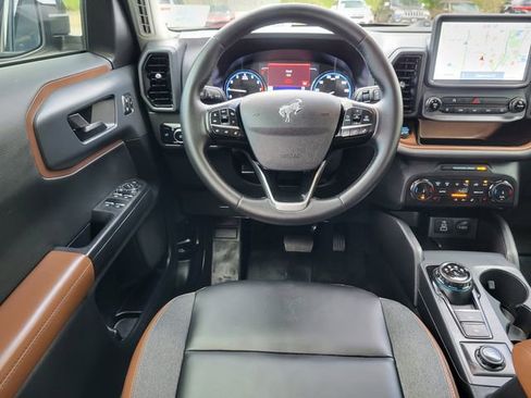 Used 2024 Ford Bronco Sport Outer Banks w/ Tech Package AWD/4WD image 25